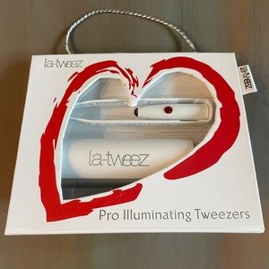 La-Tweeze light up tweezers